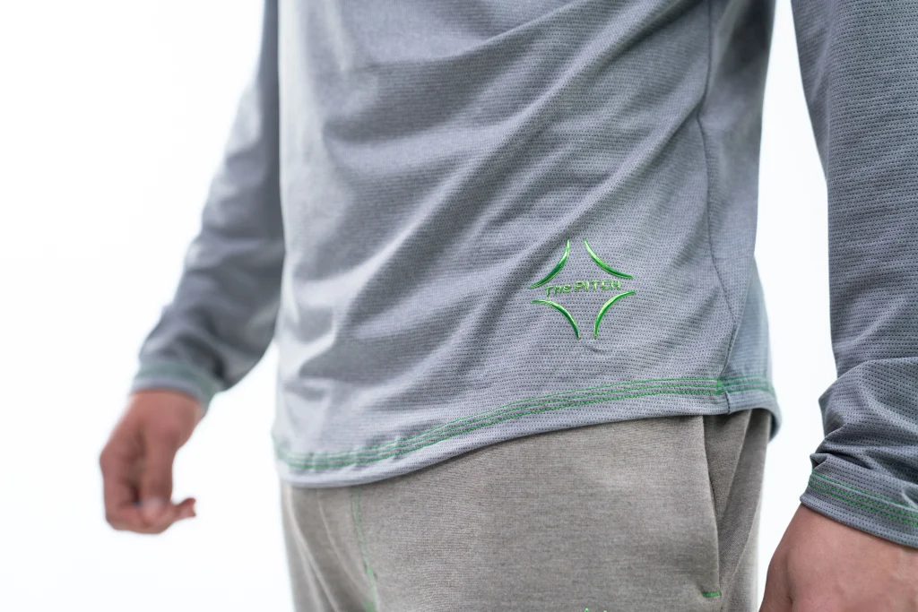 RABONA Long Sleeve Crew Neck Shirt